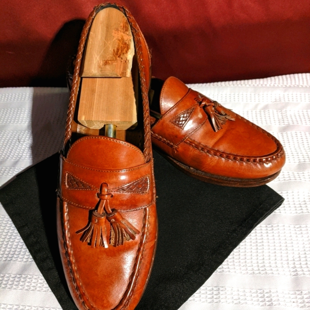 ALLEN EDMOND Loafers